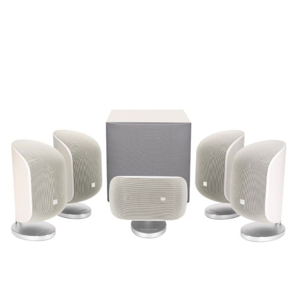 MiniTheater_M1_White_MT50dSystem_GrilleOn-ProductATeaser-1320x1320_0